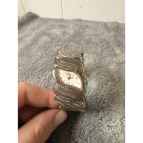 Geneva Accessories - Two Tone Brass & Silver Geneva Platinum Watch Cuff Untested